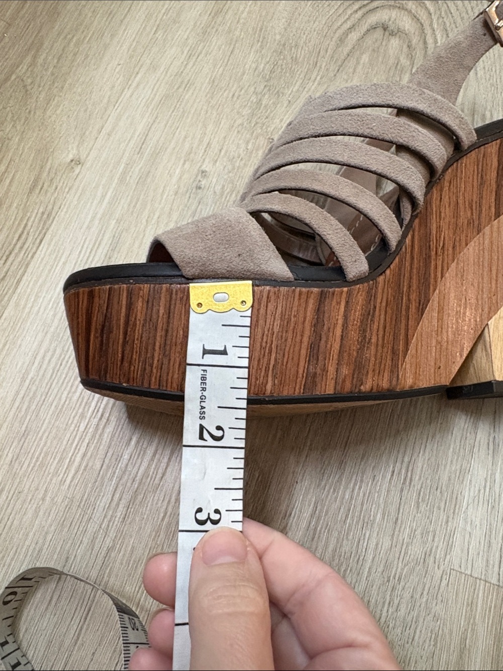 Vince Camuto Onia Suede Wooden Platform Wedge Sandals Size 7 summer leather wood - Picture 12 of 12